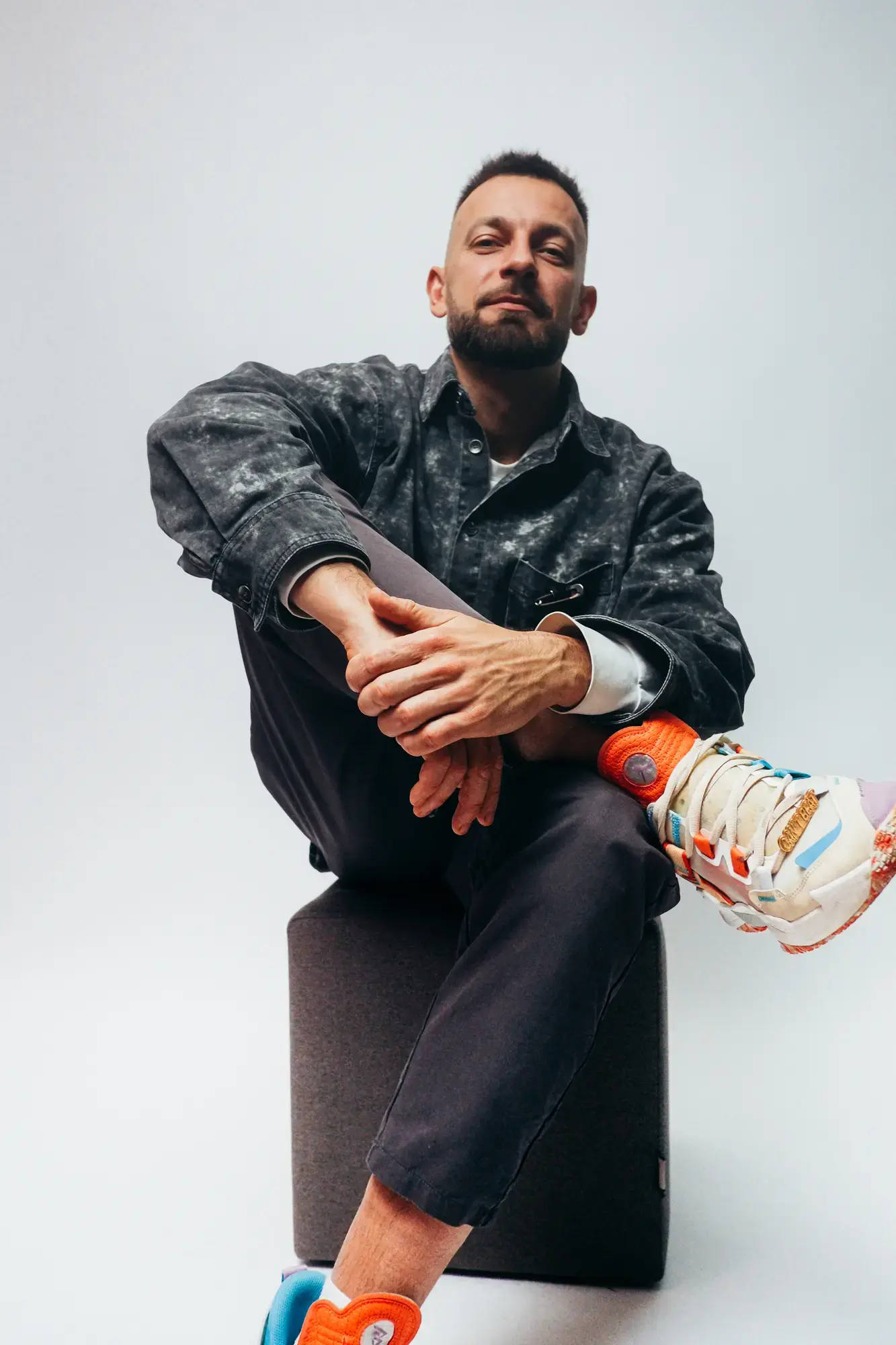 Слайд из фотогр афий школы Pioneer DJ School